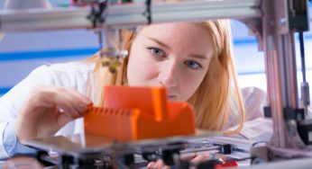 A Designer’s Guide to the Effects of 3D Printing on the Future of Graphic Design